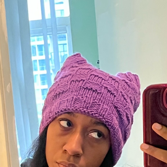 Purple beanie - Picture 15 of 17